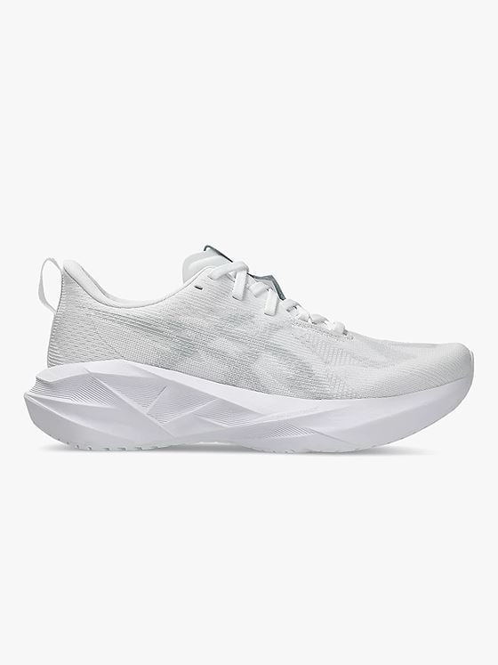 ASICS Novablast 5 White/Piedmont Grey
