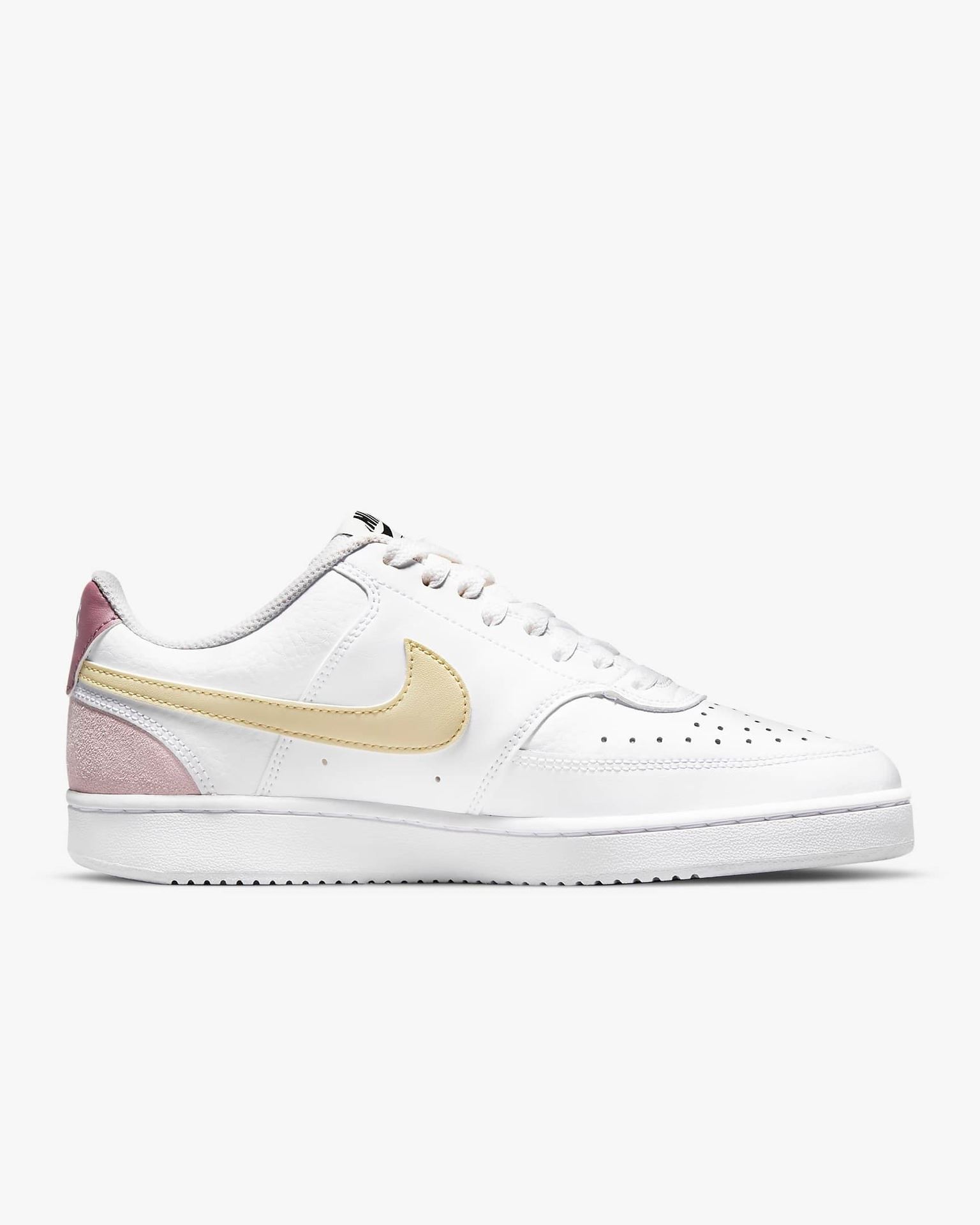 Nike court vision mid next. Nike Court Vision Low. Nike Court Vision. Court Vision Low Nike желтые. Nike Court Vision Low женские.