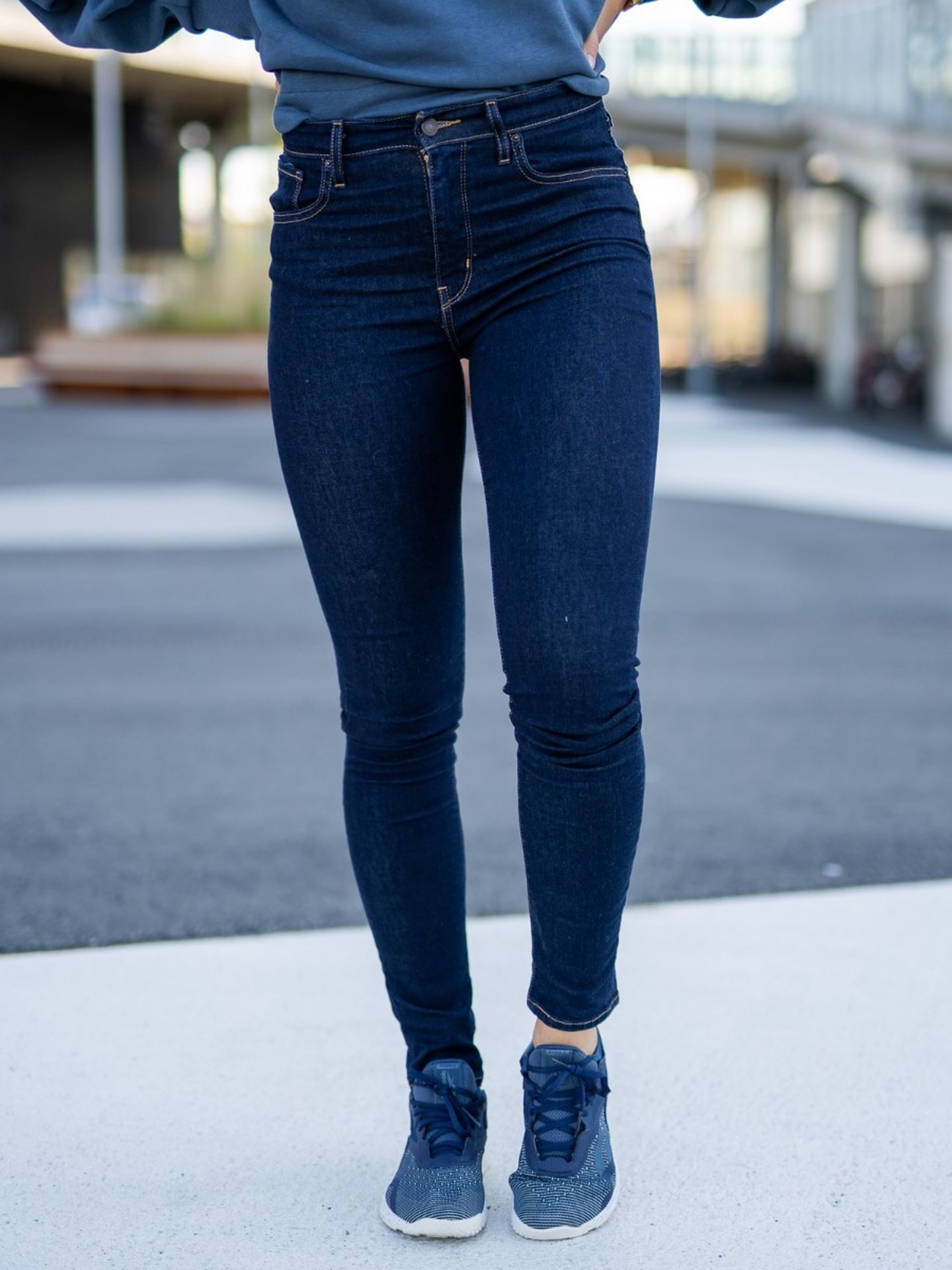 levi's 721 high rise skinny indigo