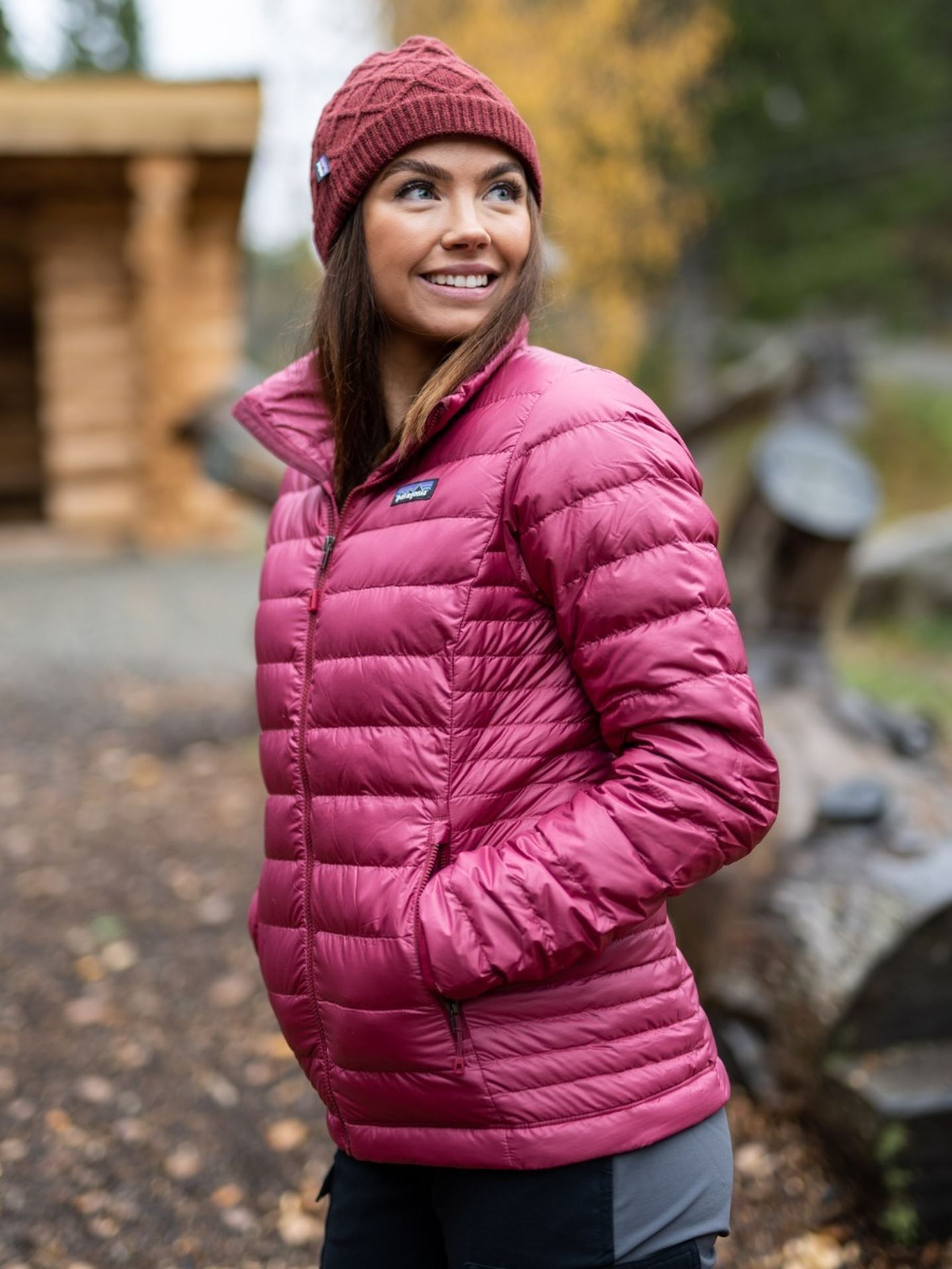 patagonia down sweater roamer red