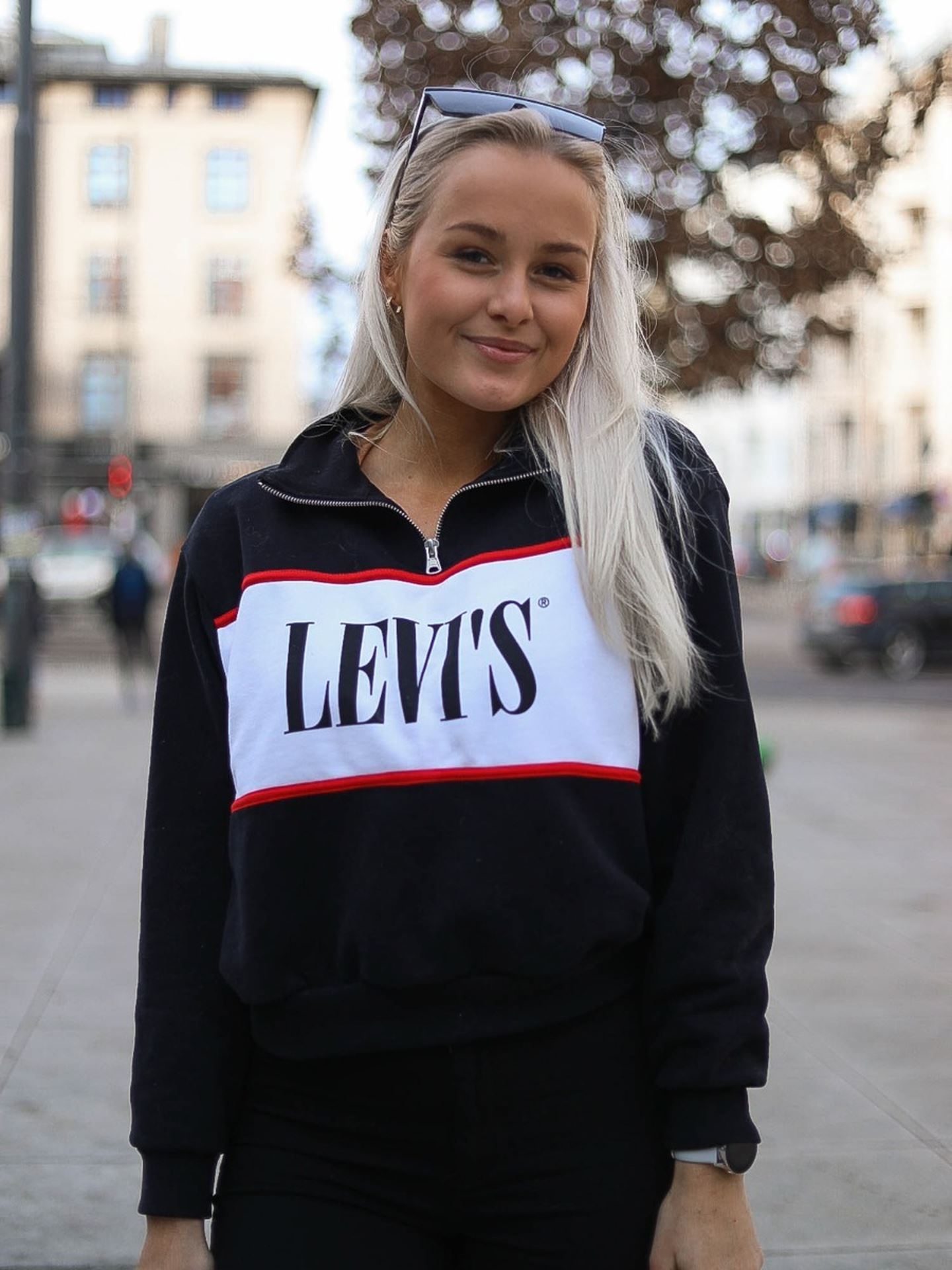 Levis cb logo online sweatshirt