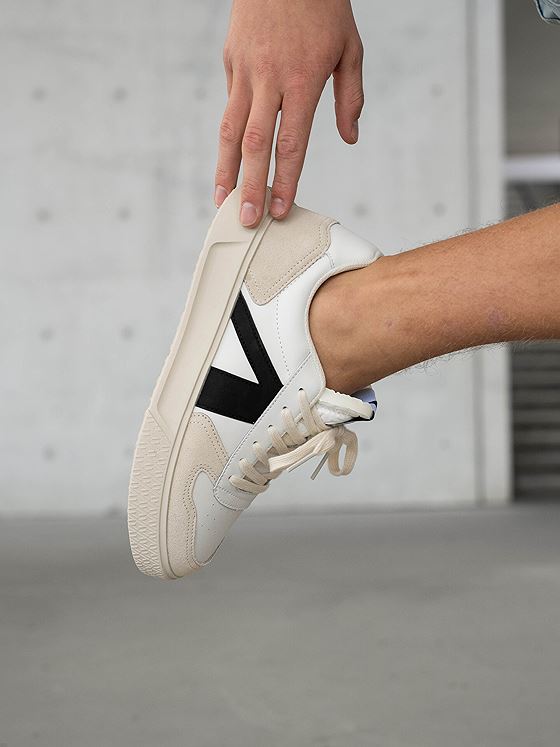 ARKK Copenhagen Uncover White / Black