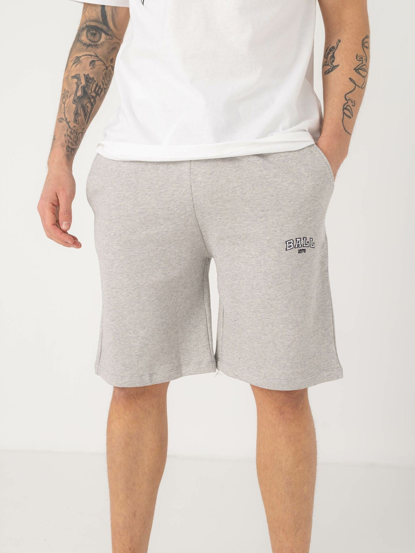 Ball B. Shorts - Grå | Getinspired.no