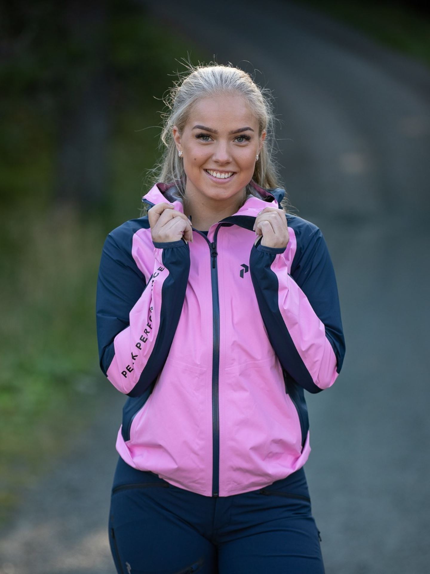 PEAK Pac Jacket ROSA Getinspired.no