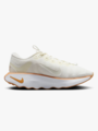 Nike Motiva Sail / White / Copper Moon